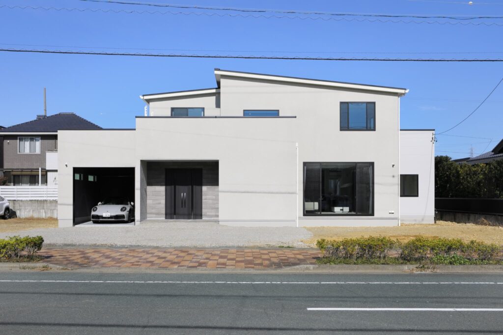 軒・窓・外壁で変わる印象｜浜松で建てる注文住宅の外観デザイン術
