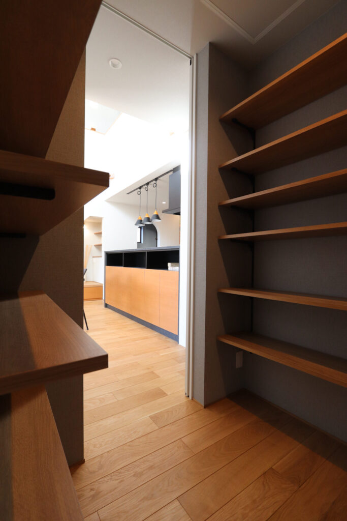 LDKにつながる土間スペース