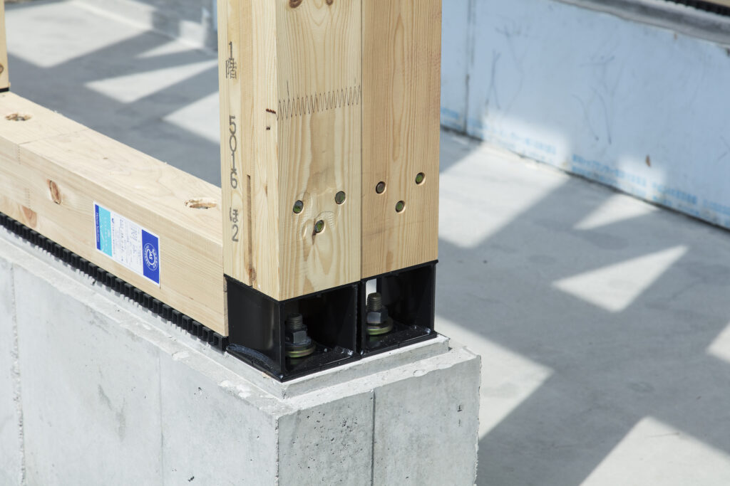 柱と基礎のつなぎ目