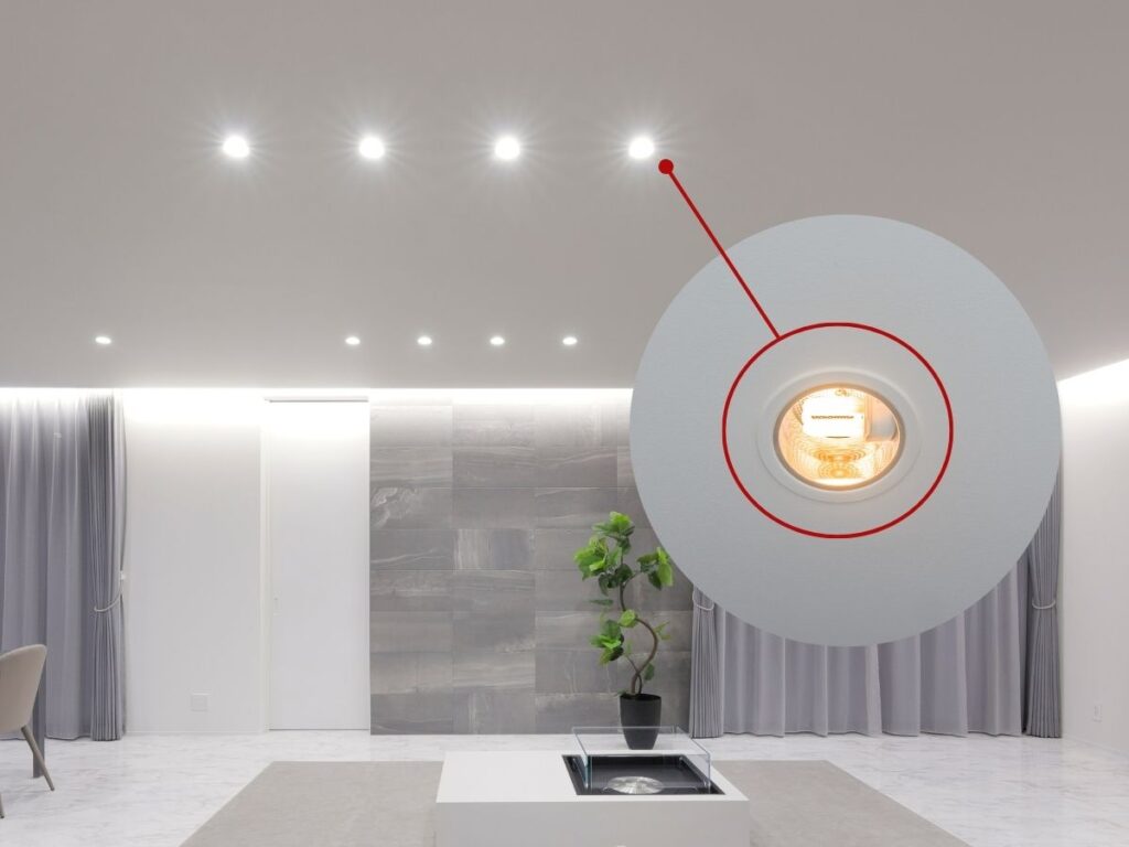 ダウンライトの枠